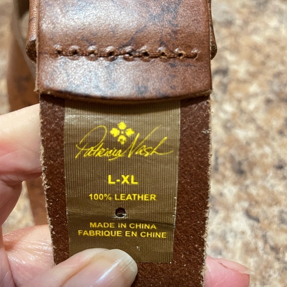 Patricia Nash travel belt/purse - Picture 6 of 6